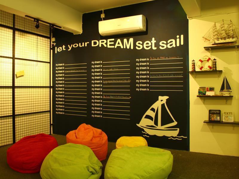 Roof Talk Theme Hostel Johor Bahru Eksteriør bilde