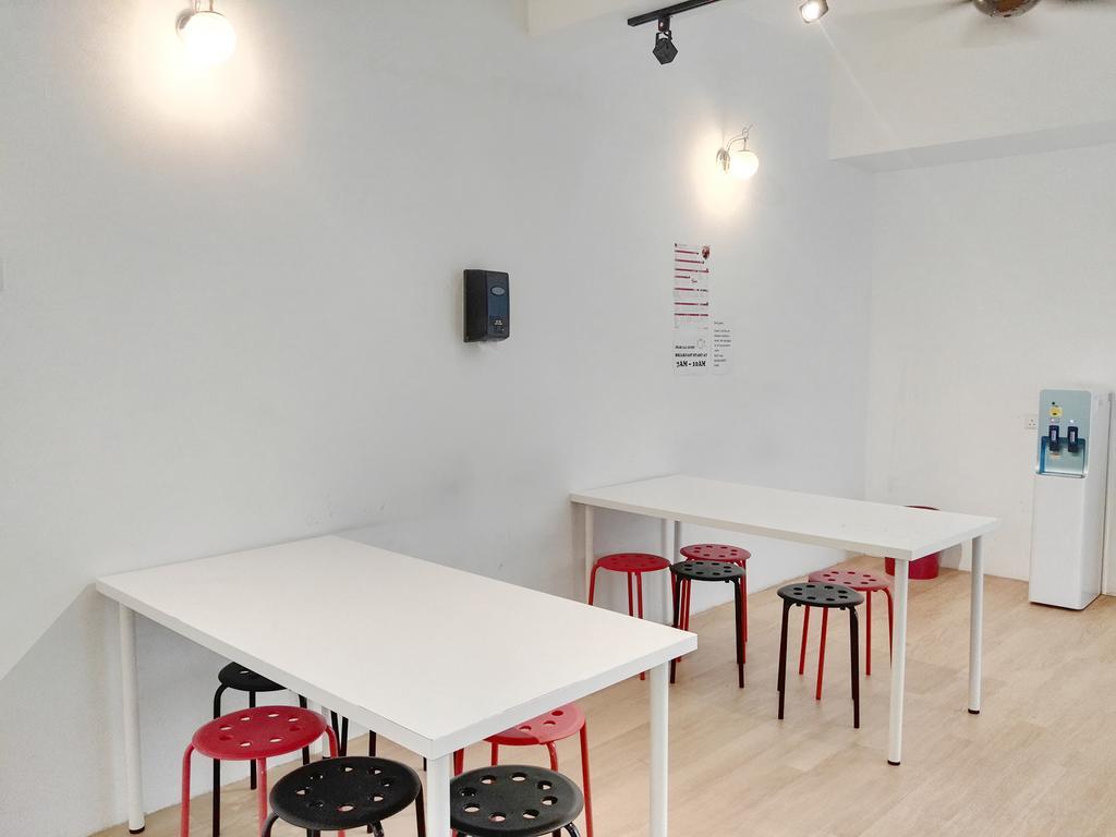 Roof Talk Theme Hostel Johor Bahru Eksteriør bilde